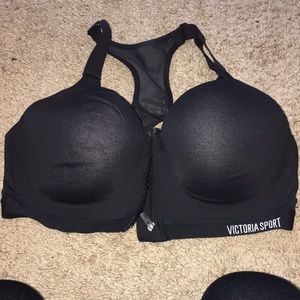 Victoria Sport sports bra